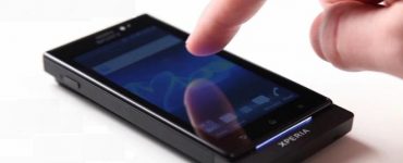 experia zee works without touching