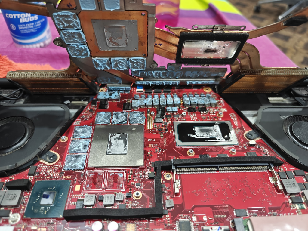 Asus Zehpyrus M16 CPU and GPU Thermal Paste and Liquid Metal